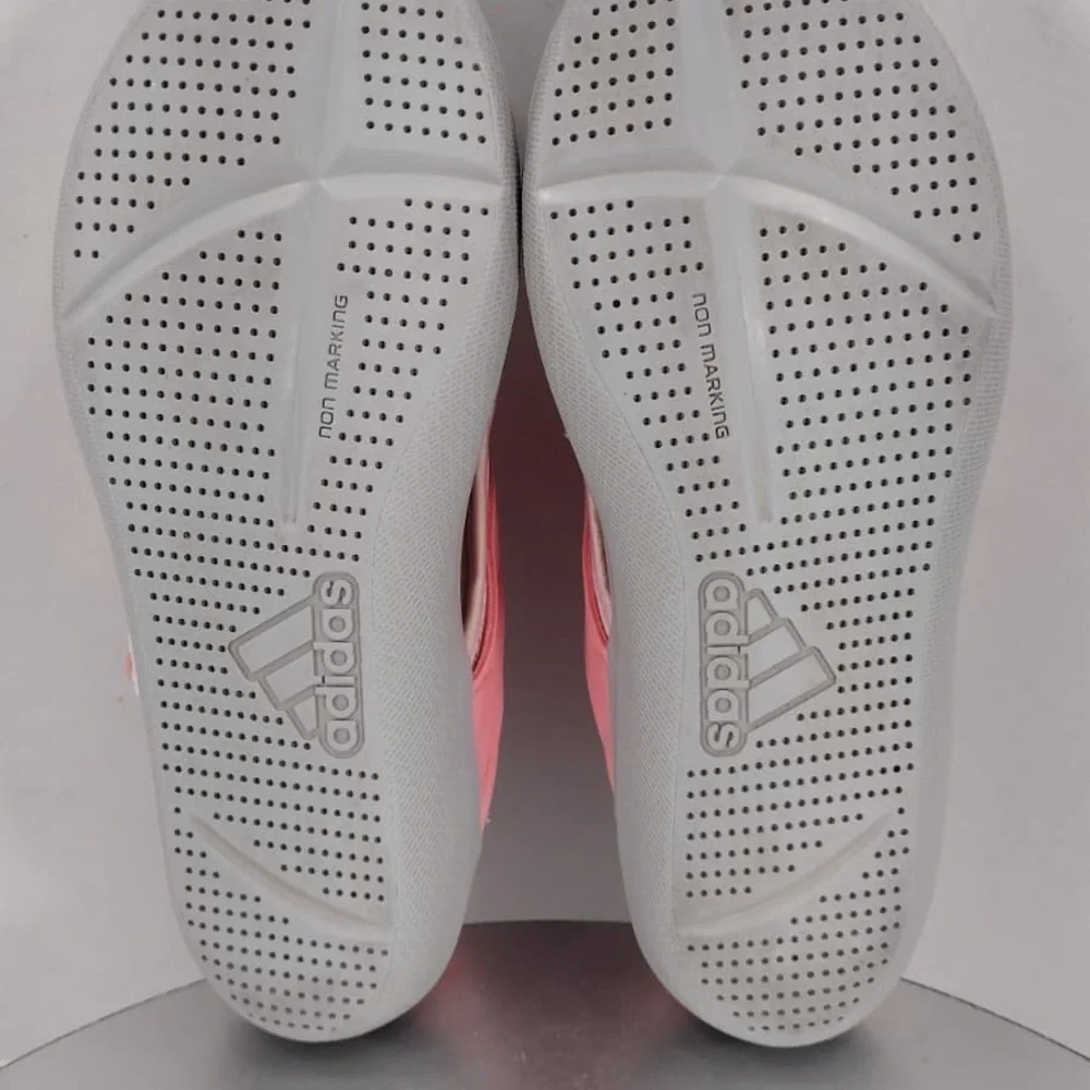 Adidas Kids Water Shoes in  size 1 kids pre owned Exellent condition